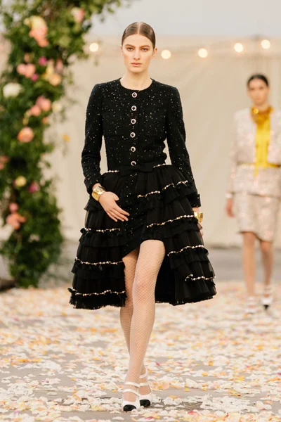 Look 4